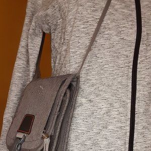 NWOT L.L. Bean Crossbody RFID-Blocking Traveler Passport Organizer in Gray Color